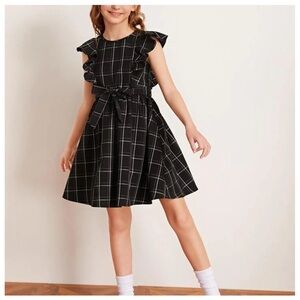 Girls’ Black & White Plaid Sleeveless Dress